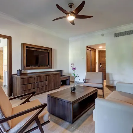 Royalton Splash Punta Cana, An Autograph Collection All-Inclusive Resort & Casino-3